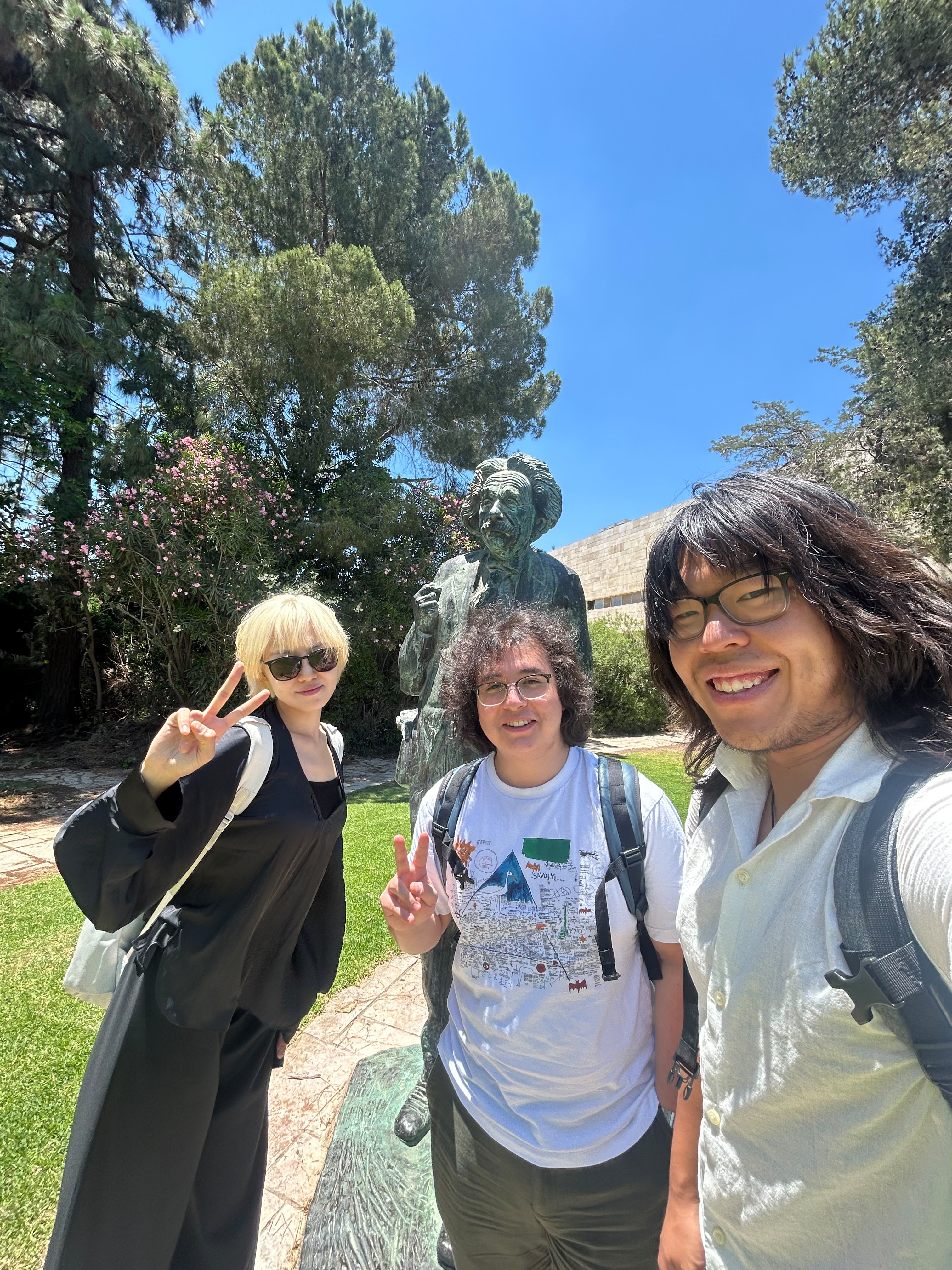 Group at Einstein statue